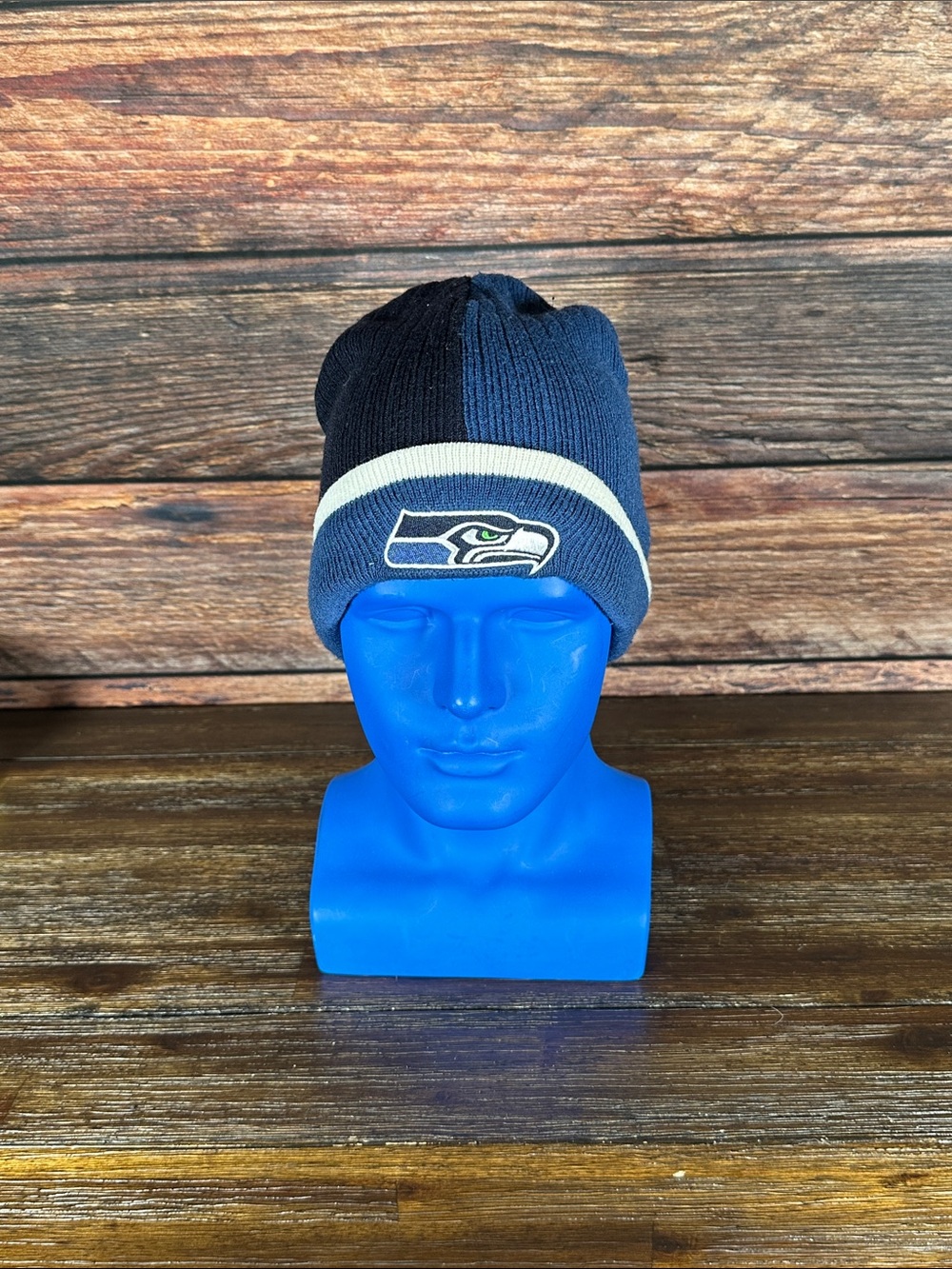 NFL Seattle Seahawks Men's Navy Blue Knit Beanie
